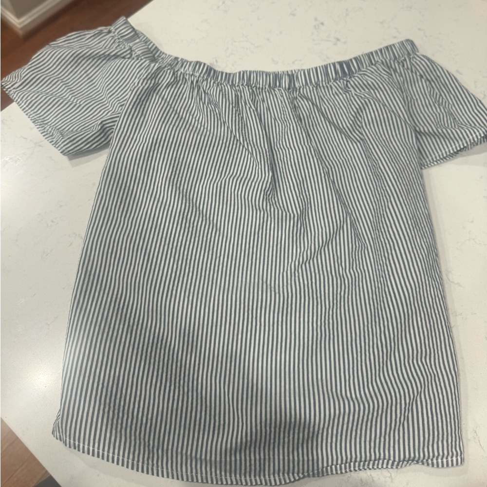 Abercrombie & Fitch Navy and White Striped Blouse